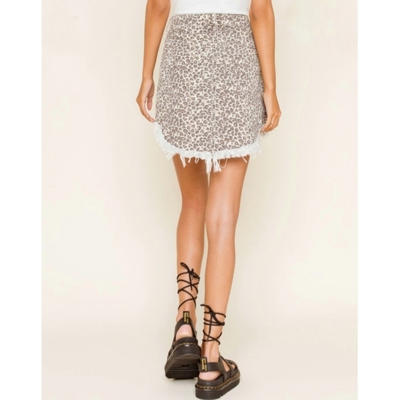 🌸 NEW Free People | Bailey Leopard Print Denim Skirt 29 - Picture 3 of 15